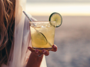 Skinny GinLemon Basil infused Gin, cucumber juice, lemon. soda